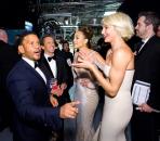 Jennifer Lopez and Cameron Diaz at The Oscars